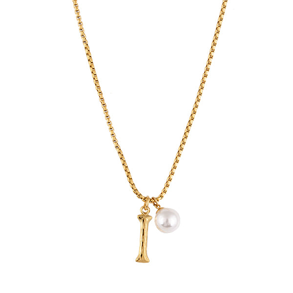 Pearl Letter I Necklace