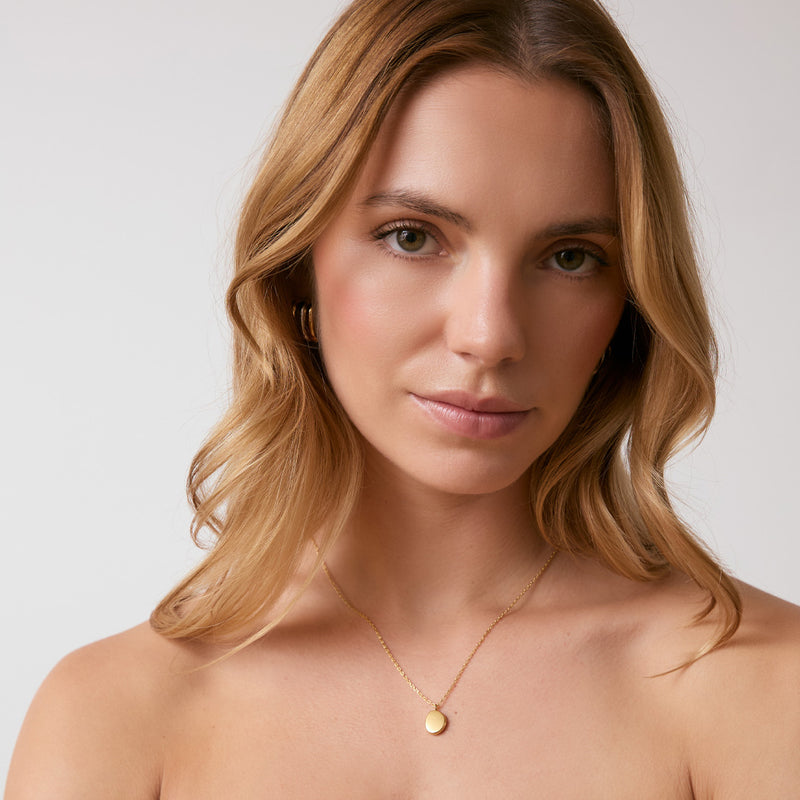 Pebble Pendant Necklace